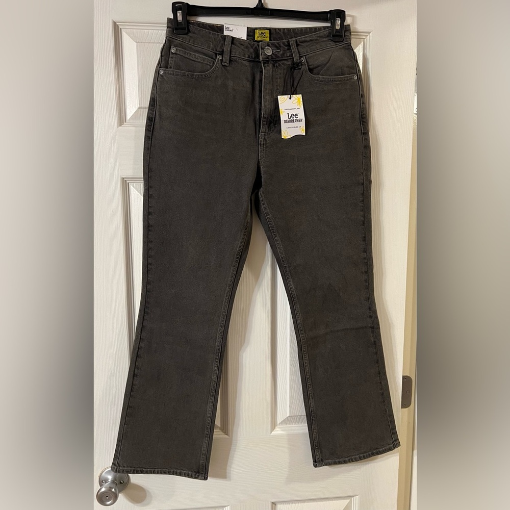 Women’s Jeans, Lee Daydreamer, High Rise, Crop Boot, 30 x 28, New